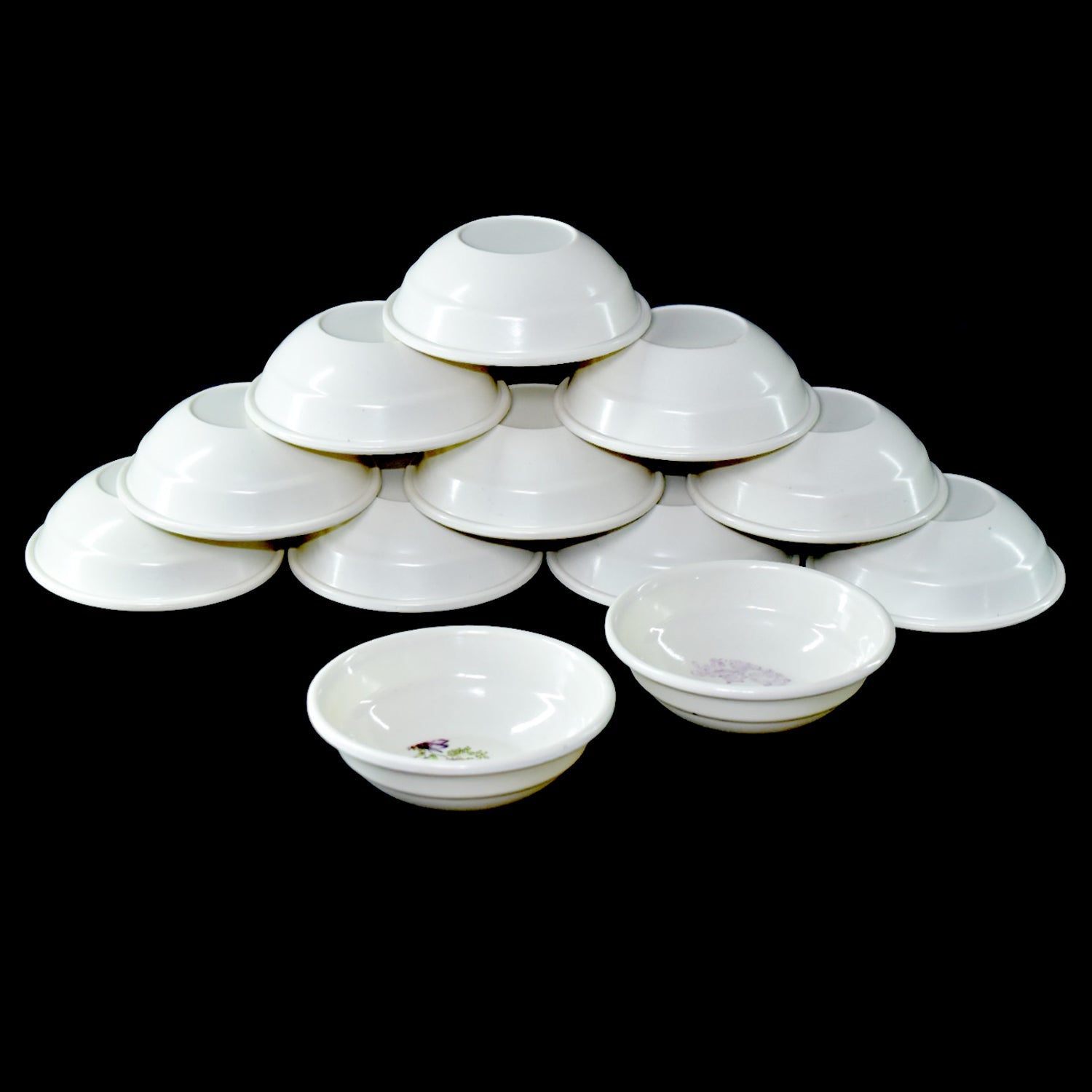 Premium Tableware 32 Pc For Serving Food Stuffs And Items.