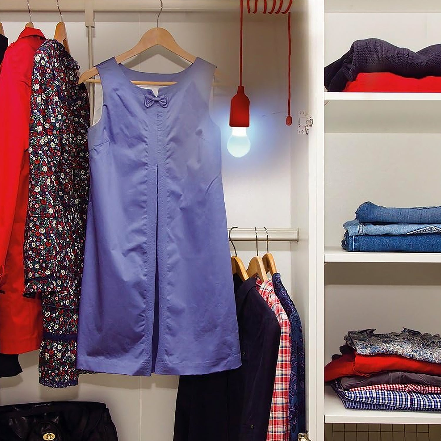 Light Bulb Black LED Pendant Lights