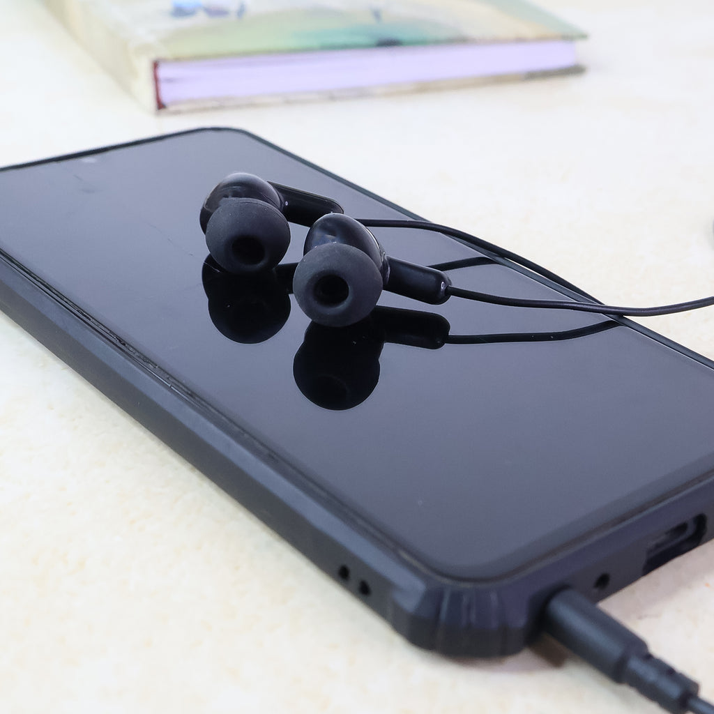 Stereo Wired Earphones (1 Pc)